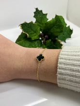 Load image into Gallery viewer, Single gold plated clover bracelet