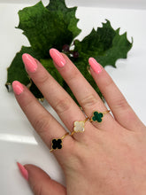 Load image into Gallery viewer, Single gold plated clover ring
