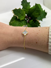 Load image into Gallery viewer, Single gold plated clover bracelet