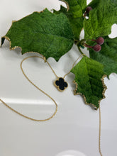 Load image into Gallery viewer, Single gold plated clover necklace