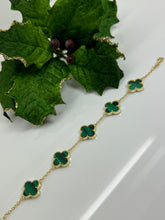 Load image into Gallery viewer, Multiple gold plated clover bracelet