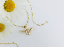 Load image into Gallery viewer, 9ct Gold Honey Bee & Diamond set Flower Necklace. Handmade by Jeffs Jewellers