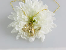 Load image into Gallery viewer, 9ct Gold Honey Bee and Fixed Diamond set flower necklace by Jeffs Jewellers