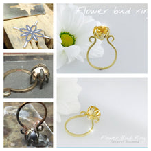 Load image into Gallery viewer, Flower bud Citrine statement ring .