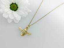 Load image into Gallery viewer, 9ct Gold Honey Bee pendant charm necklace, Handmade in solid 9ct Gold, by Jeffs Jewellers. Similar to one worn by holly willoughby.