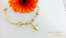 Load image into Gallery viewer, 9ct Gold Honey Bee pendant charm necklace, Handmade in solid 9ct Gold, by Jeffs Jewellers. Similar to one worn by holly willoughby.