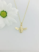 Load image into Gallery viewer, 9ct Gold Honey Bee pendant charm necklace, Handmade in solid 9ct Gold, by Jeffs Jewellers. Similar to one worn by holly willoughby.