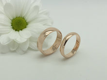 Load image into Gallery viewer, 9ct 7mm D shape wedding band Rose gold. Traditional handmade 7mm red gold wedding band. Gents or womens