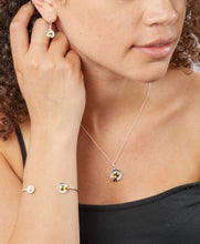 Load image into Gallery viewer, Silver flower and gold bee bangle