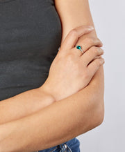 Load image into Gallery viewer, Silver Birthstone Ring May