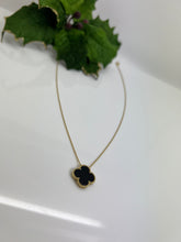 Load image into Gallery viewer, Single gold plated clover necklace
